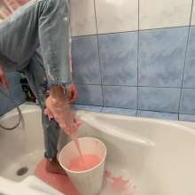 Your Wet Cat: Gentleman's Clutter Bath--Redeeming Pies and Slime