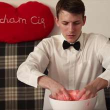 Your Wet Cat: Gentleman's Clutter Bath--Redeeming Pies and Slime