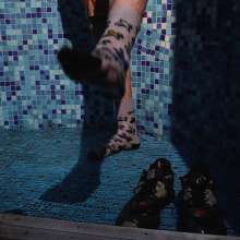 Wet Live Team: He Did Decide to Jump into the Cold Pool Underwater