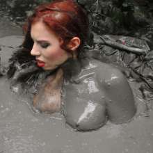 dlodoski: Ludella Messy in Deep Mpvbleck--Photos