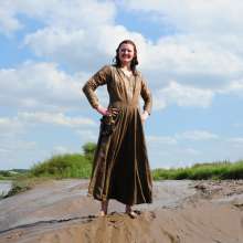 DungeonMasterOne: Miss Abigail the Midsummer Mud Bride!