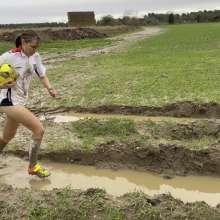 Wamgirlx: Muddy Football Practise