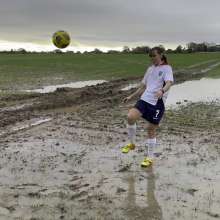 Wamgirlx: Muddy Football Practise