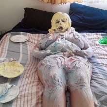 Darkabyss445: Naked Pies on the Bed