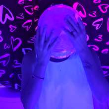 Thefetishgirl: Neon Glowing Pies