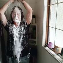 Thefetishgirl: Pies, Wet Clothes and Hair Washing
