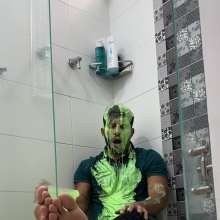 MessyGuys: Sliming + Foot Play: Andy Covers Himself in Slime