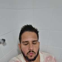 Polarwet: Soaked and Soapy in Shower