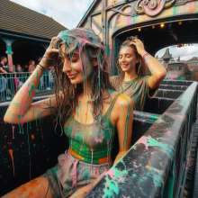 Baender: Gungeland--Pictures of my dream theme park