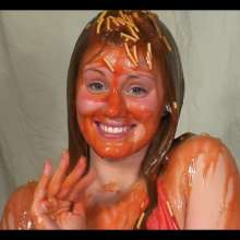 noise: Amber Challenge 2: Bikini and Beans