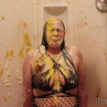 DuckDuckWam: Banana Gag and Savoury Humiliation