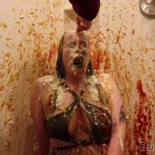 DuckDuckWam: Banana Gag and Savoury Humiliation
