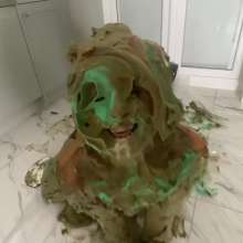 XXXMESS: Wam legend Brianna makes pies look like creamy mud!