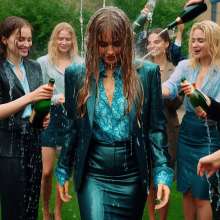 Wetmaxiskirts: AI wetlook/muddy women wearing business suits (Mdic)