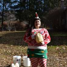 JD and Messy Andi: T'is the Season...