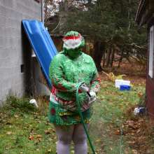 JD and Messy Andi: Merry Christmas