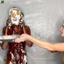Slimed Models: Eliza Defeats Drew, He Strips and Is Painted and Pied