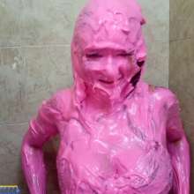 Hikari-Studio-Wam: Hikari Invites Biannca into Her Pink World