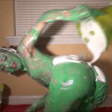 RevSlymsford: Kaydens Cums In Christmas Mess