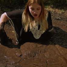QS4Ever: Luna Lee in Melted Chocolate