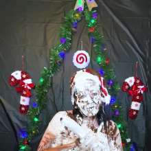 MissNoire - EffToy: Santa's Hot Cocoa Mess