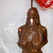 Slimed Models: Ashley Cakes Herself, And Boy Does She Get Into It