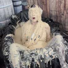 Messygirl: Slop Covered Cruella