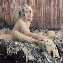 Messygirl: Slop Covered Cruella