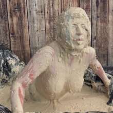 Messygirl: Slop Covered Cruella