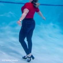 DMarieAllWet: Swimming in High Waisted Jeans and Heels