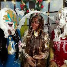 The Man and The Wife: New Download- 'The Holiday Special: Messy Gift Giving'