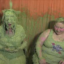 somedude82: Twyla and Reddd Get Slimed on Yscdtotv