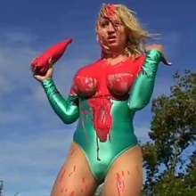 FOXY: New video with Yulia paint covered outdoor