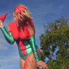 FOXY: New video with Yulia paint covered outdoor