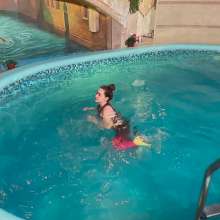 Wet Live Team: Wet Leggings in a Deep Pool, Natashka Sporty Look