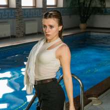 wet.look.me: Wetlook girl in tights and heels | Wetlook.biz
