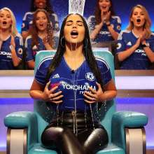 messyfootballshirtgirls: 