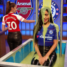 messyfootballshirtgirls: 