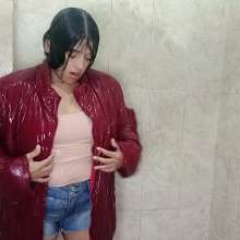 Hikari-Studio-Wam: A Cold Shower with a Jacket