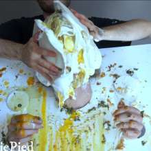 Cutiepied-production: Antony 15 : Disgusting Humiliation in a Pilory
