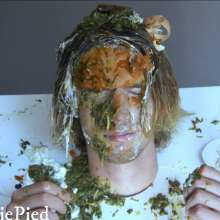 Cutiepied-production: Antony 15 : Disgusting Humiliation in a Pilory
