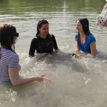 Get Your Snaps: Barby, Violet, Vicky and Kiara in the lake