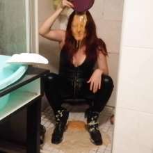 Thefetishgirl: Boot Filling, Oats, Custard and a Pie