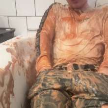 noahwet: Custard and Ripped Clothes