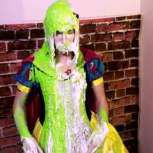 Slime Genesis: Princesses Don't Get Slimed...