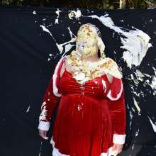 JD and Messy Andi: Merry Christmas/Happy New Year!