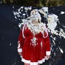 JD and Messy Andi: Merry Christmas/Happy New Year!