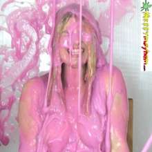 bosunbob: Photoset of Lottie LaLay playing "In My Pants" and a Xmas sale.