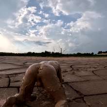 TannerQS: Femboy Sinking in Peanutbutter Clay