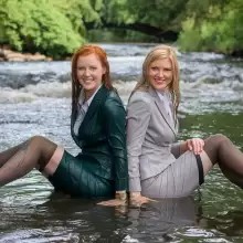 soakher: Wet office ladies just stiing around